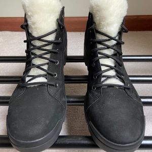 EILEEN FISHER Women Calm Leather Shearling Boots - NEW